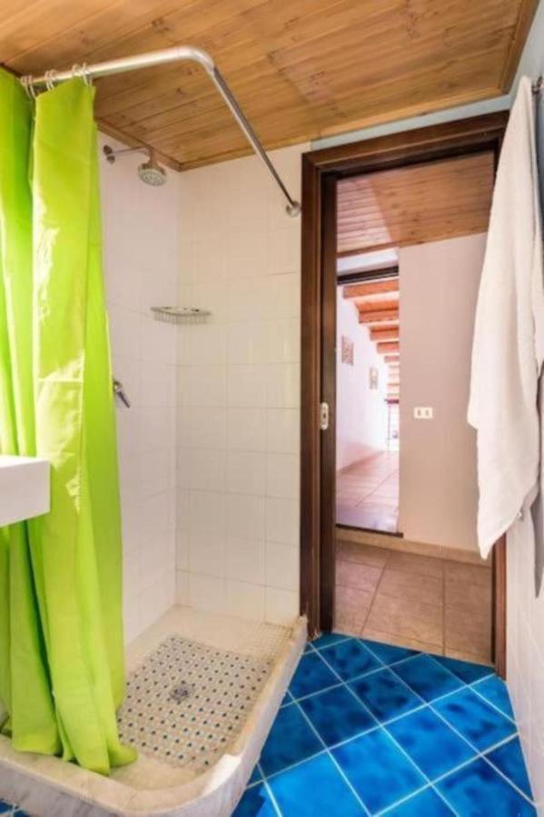Tavola tonda apartament Palermo Exterior foto